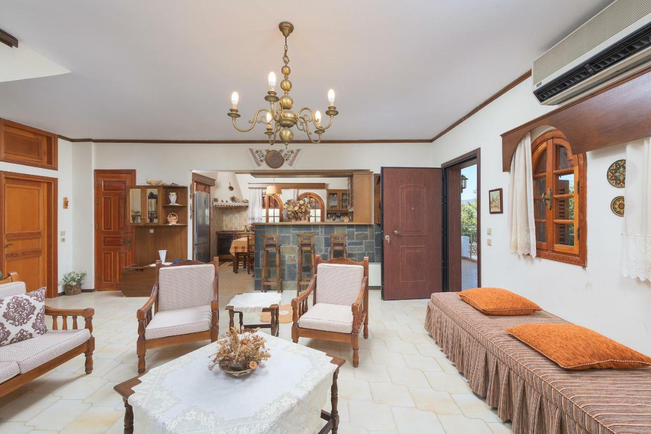 גנאדי Villa Valasia מראה חיצוני תמונה